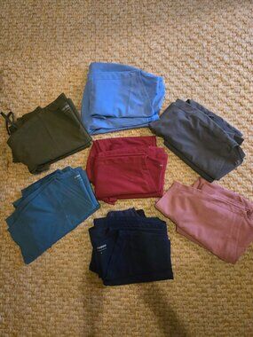 7 Mandala scrub sets